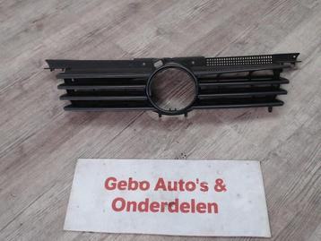 GRILLE Volkswagen Golf IV (1J1) (01-1997/06-2005) beschikbaar voor biedingen