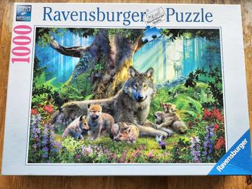 Puzzel familie Wolf in het bos (1000 stukjes) beschikbaar voor biedingen