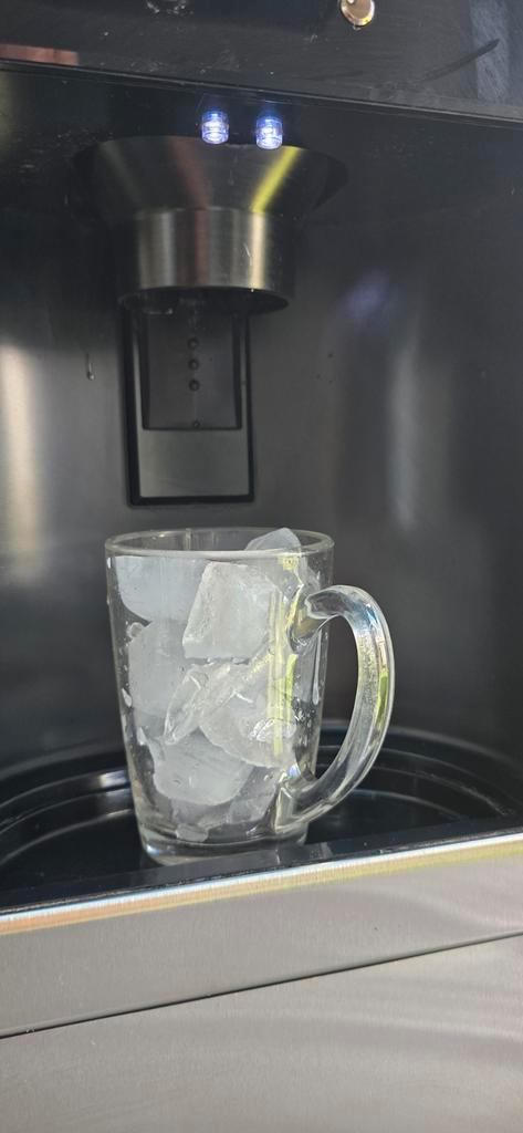 Amerikaanse koelkast samsung, Witgoed en Apparatuur, Koelkasten en IJskasten, Zo goed als nieuw, Met aparte vriezer, 200 liter of meer