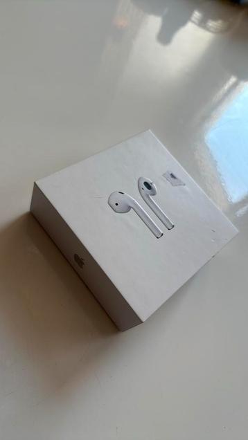 Apple  Airpods. origineel beschikbaar voor biedingen