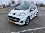 Peugeot 107 1.0-12V Millesim 200 2011 1.0 benzine 5deurs air, Auto's, Peugeot, Voorwielaandrijving, Euro 5, Gebruikt, Elektrische ramen