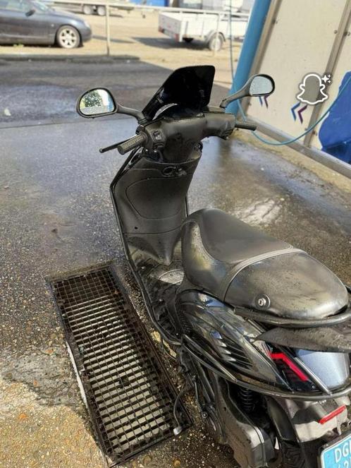 Piaggio Zip 50cc - Goed Onderhouden, Fietsen en Brommers, Scooters | Yamaha, Gebruikt, Overige modellen, Maximaal 45 km/u, Benzine