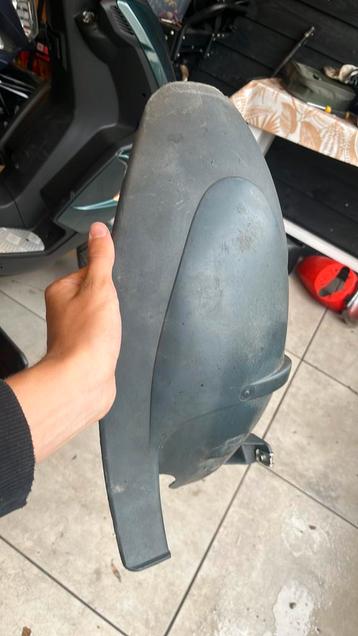 Runner spatbord beschikbaar voor biedingen