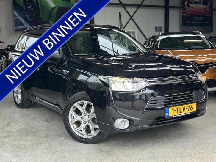 Mitsubishi Outlander 2.0 AWD PHEV Instyle Leder Trekhaak NAP, Auto's, Mitsubishi, Te koop, Outlander, 4x4, ABS, Achteruitrijcamera