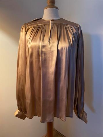 Est Seven prachtige zijden blouse 36/ 38 Nieuw was 240 euro beschikbaar voor biedingen