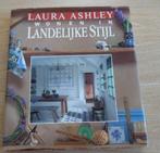 Laura Ashley Wonen in Landelijke Stijl, Boeken, Ophalen of Verzenden, Gelezen, Interieur en Design