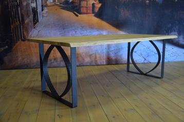 Opheffingsuitverkoop - Tafelpoot div. opstellingen mogelijk beschikbaar voor biedingen