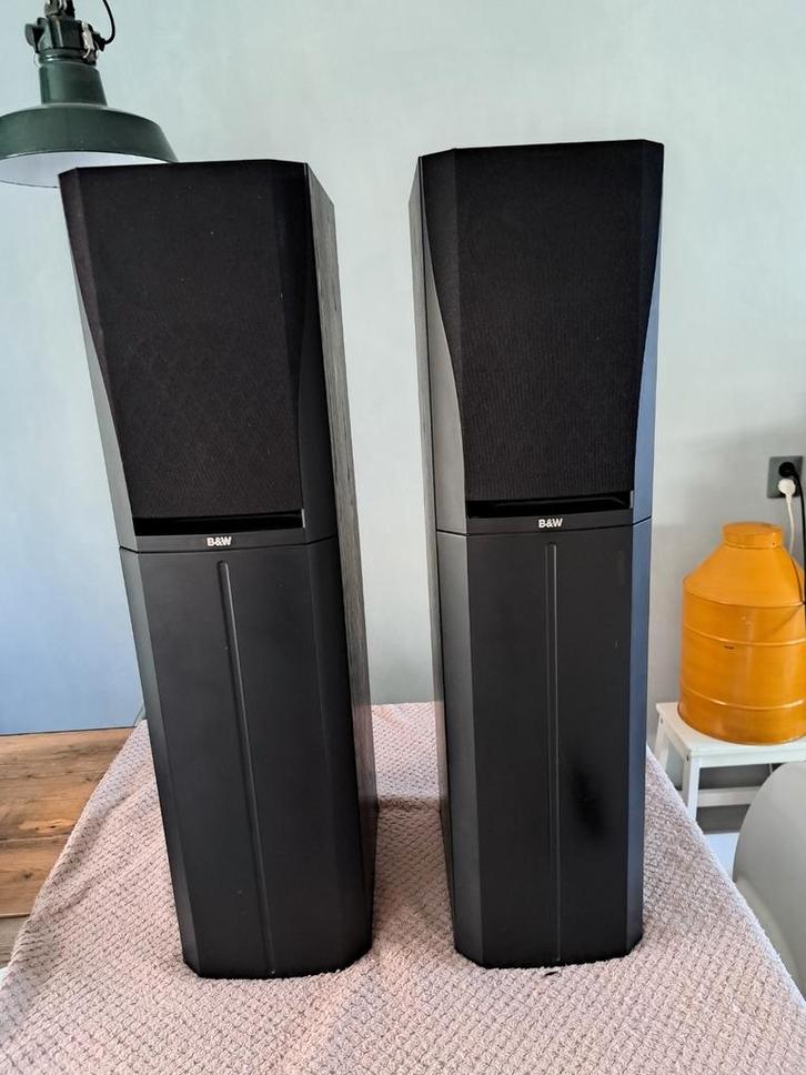 B&W DM305 torenluidsprekers ( bowers & wilkins ), Audio, Tv en Foto, Home Cinema-sets, Gebruikt, Overige spelers, Overige merken