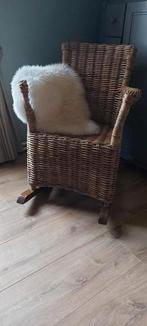 Schommelstoel rotan, Huis en Inrichting, Stoelen, Overige kleuren, Riet of Rotan, Ophalen of Verzenden, Eén
