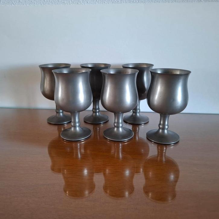 Set van 6 tinnen bekers – Royal Holland Pewter Daalderop, Antiek en Kunst, Antiek | Tin, Ophalen of Verzenden