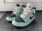 Nike air jordan 1 mid aqua blue, Kleding | Dames, Schoenen, Nike Air Jordan, Blauw, Ophalen of Verzenden, Sneakers of Gympen