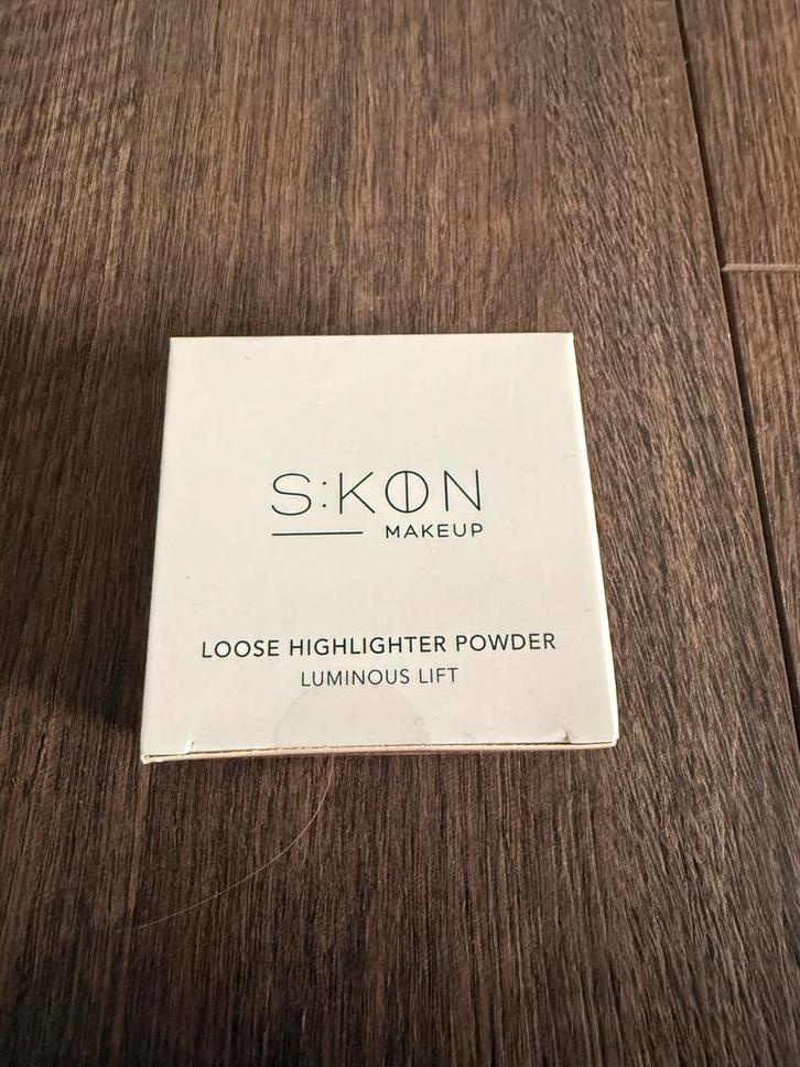 Nieuw S:KØN Makeup highlighter powder Luminous Lift, 5 g, Sieraden, Tassen en Uiterlijk, Uiterlijk | Cosmetica en Make-up, Nieuw
