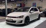 Volkswagen Golf GTI 2.0 PANO! Cruise! Clima! Navi! Maxton!, 230 pk, Gebruikt, 4 cilinders, 1984 cc