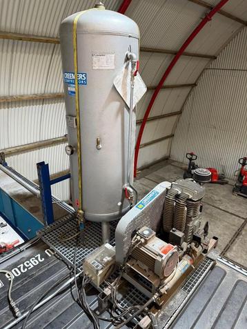 Creemers Zuiger compressor 500L buffervat compleet beschikbaar voor biedingen