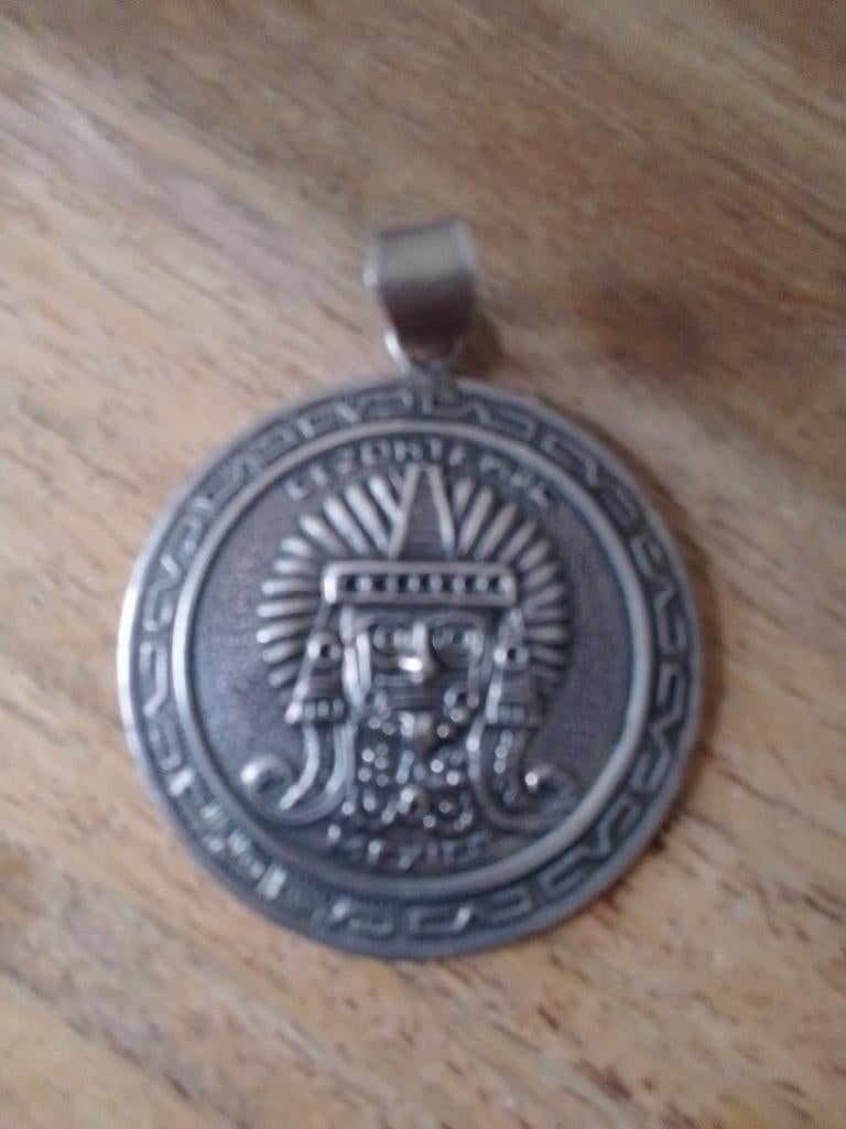 Zilveren hanger met Azteekse voorstelling, Gebruikt, Overige voorstellingen, Ophalen of Verzenden, Zilver