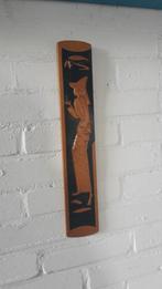 houten afbeelding van een oosterse persoon., Minder dan 50 cm, Gebruikt, Ophalen of Verzenden, Schilderij