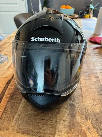 Zeer nette weinig gebruikte schuberth c3 maat S 54/55 zgan beschikbaar voor biedingen