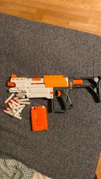 Nerf 6 magazijn + 15 pijltjes, Ophalen, Zo goed als nieuw