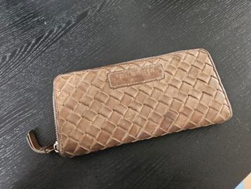 Liebeskind mooie lederen portemonnee.  beschikbaar voor biedingen