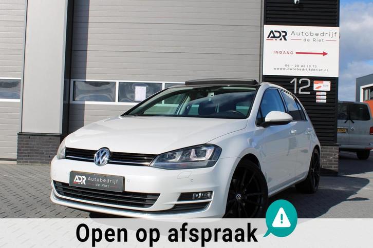 Volkswagen Golf 1.4 TSI ACT DSG Highline 19''/PANO/ALCANTARA, Auto's, Volkswagen, Bedrijf, Te koop, Golf, ABS, Airbags, Airconditioning