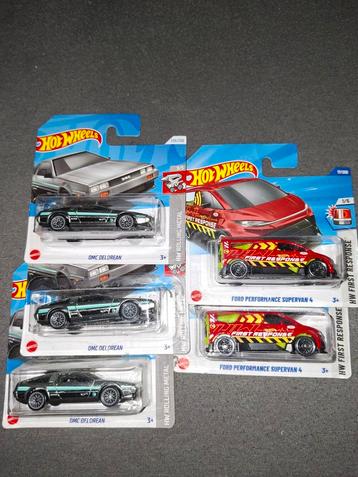 Hot Wheels DeLorean & Ford Supervan Treasure Hunt beschikbaar voor biedingen