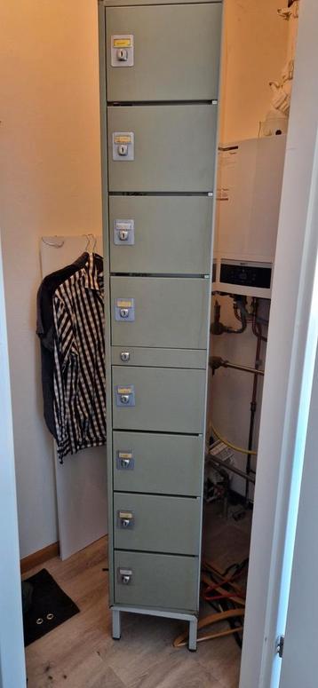 Metalen Locker Kast - Industrieel beschikbaar voor biedingen