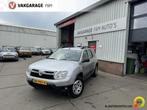 Dacia Duster 1.6 Lauréate 2wd, Auto's, Voorwielaandrijving, Euro 5, Stof, Gebruikt