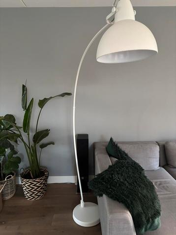Lamp staand.