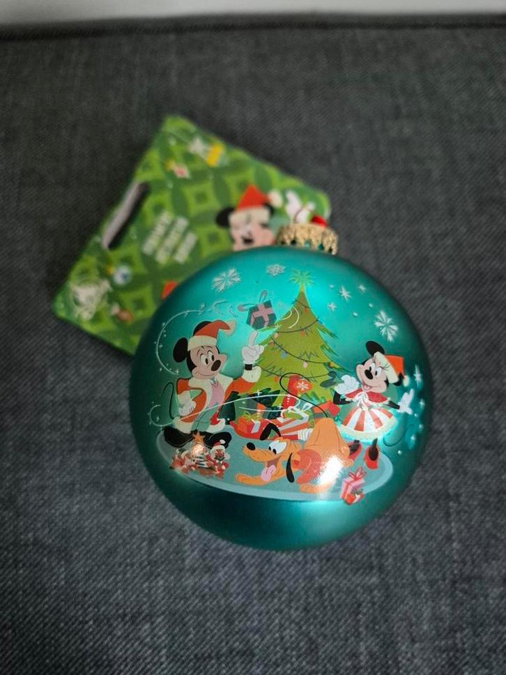 Kerstbal Disney store Mickey en Minnie Mouse Pluto, Verzamelen, Disney, Zo goed als nieuw, Overige typen, Mickey Mouse, Verzenden