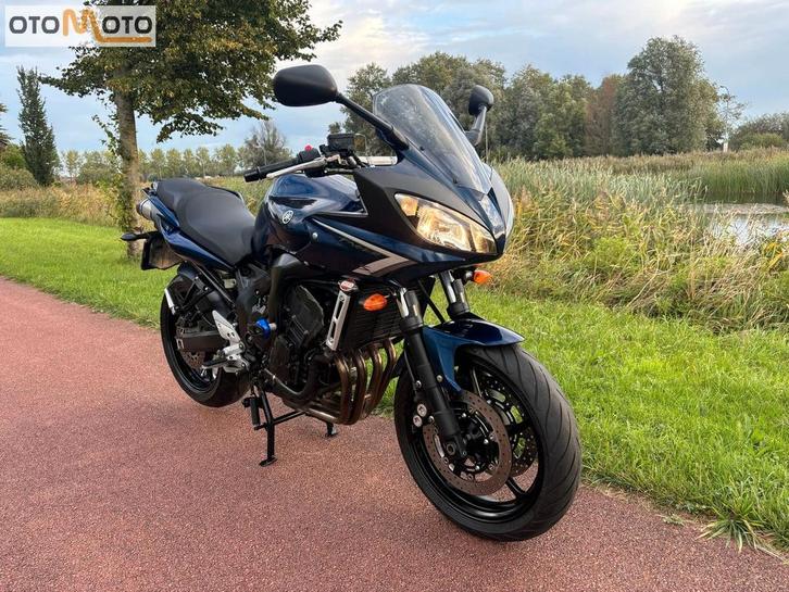 YAMAHA FZ 6 S FAZER (bj 2010), Motoren, Motoren | Yamaha, Bedrijf, Toermotor, meer dan 35 kW, 4 cilinders, Motorrijbewijs A