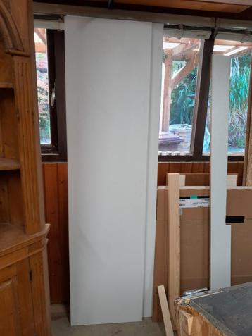 2x Pax kastdeuren houtnerf 200x50 cm beschikbaar voor biedingen