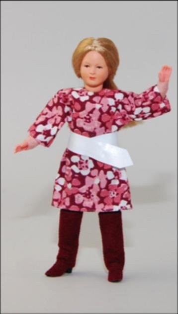 Caco poppenhuispopje 1:12 Moderne vrouw, 13cm. beschikbaar voor biedingen
