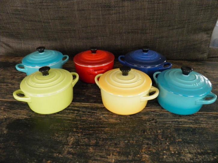 le creuset minipannetje, Huis en Inrichting, Keuken | Potten en Pannen, Zo goed als nieuw, Koekenpan of Braadpan, Gietijzer, Ophalen