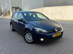 Volkswagen Golf 1.6 Trendline Automaat volledig onderhouden, 4 cilinders, 1165 kg, Blauw, 630 kg