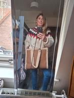 Suède tas met bont 3x gedragen teab vandaag, Sieraden, Tassen en Uiterlijk, Tassen | Damestassen, Ophalen of Verzenden, Zo goed als nieuw