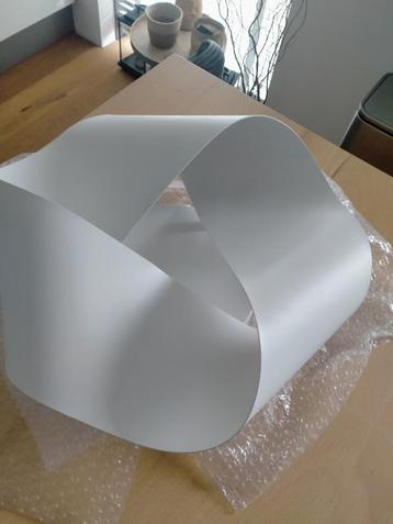 Moderne Plafondlamp wit. (3 ledstrips!!!) beschikbaar voor biedingen
