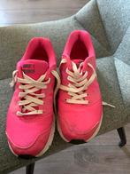 Nike Downshifter 6 Fuchsia hardloopschoenen 40, Ophalen of Verzenden, Zo goed als nieuw, Hardlopen, Hardloopschoenen