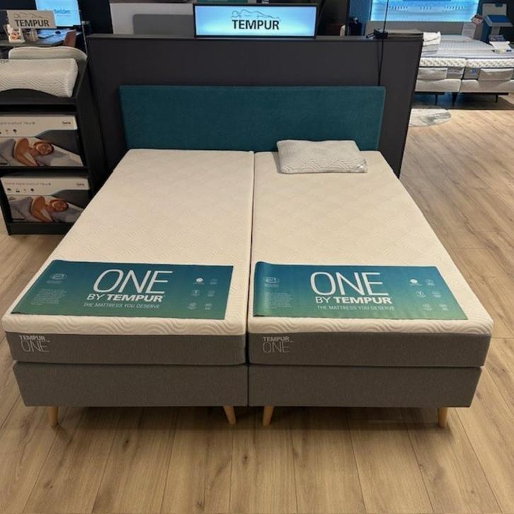 Tempur Boxspring One Graphic - 180x200cm, Huis en Inrichting, Slaapkamer | Bedden, Nieuw, Tweepersoons, 180 cm, 200 cm, Stof, Grijs