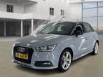 Audi A1 Sportback 1.0 TFSI ADRENALIN + AIRCO/LMV/CRUISE/NAVI, Voorwielaandrijving, Stof, Euro 6, 95 pk