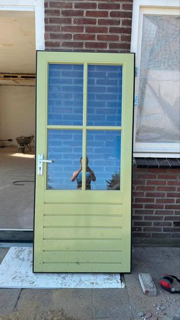 Achterdeur 207,5 x 93,5 beschikbaar voor biedingen