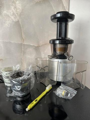 JuiceMe slowjuicer beschikbaar voor biedingen