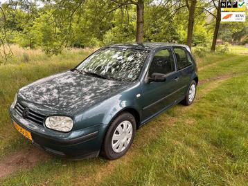 Volkswagen Golf 1.6-16V apk verlopen beschikbaar voor biedingen