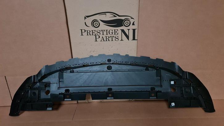 Onderplaat Mercedes CLA FACELIFT W118 AMG A1188856103 ORIGIN, Auto-onderdelen, Carrosserie en Plaatwerk, Bumper, Voor, Nieuw, Ophalen of Verzenden