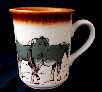 Staffordshire koffie-theemok 'Paarden'. beschikbaar voor biedingen