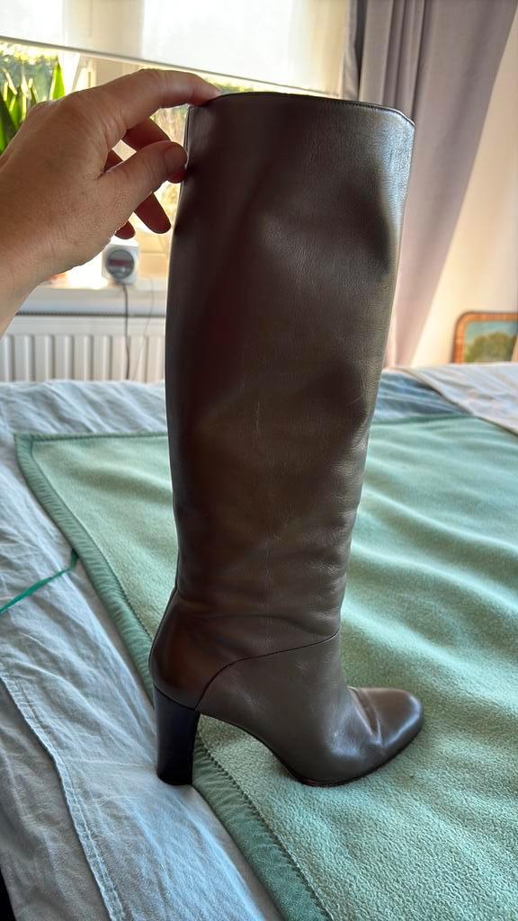 L.K. Bennet laarzen maat 40, Kleding | Dames, Schoenen, Zo goed als nieuw, Hoge laarzen, Groen, Ophalen of Verzenden