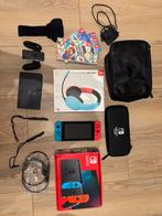 Nintendo Switch met 5 spellen +accessoires –perfect cadeau!, Ophalen, Zo goed als nieuw, Met 2 controllers, Switch Original