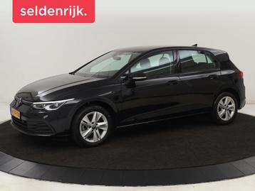 Volkswagen Golf 1.5 eTSI Life | Stoelverwarming | Carplay |  beschikbaar voor biedingen