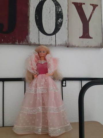Barbie dream glow van Mattel '80 beschikbaar voor biedingen