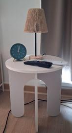 Tafeltje plus tafellamp, Ophalen, Zo goed als nieuw, Minder dan 50 cm