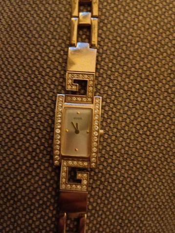 Dames Horloge Guess goed lopend beschikbaar voor biedingen
